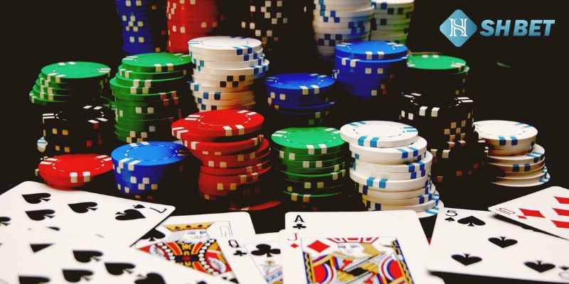 Poker Là Trò Chơi Gì? 3 Kỹ Năng Đánh Lừa Đối Thủ Cực Hay 4 3 kỹ năng lừa đảo đánh bại các đối thủ
